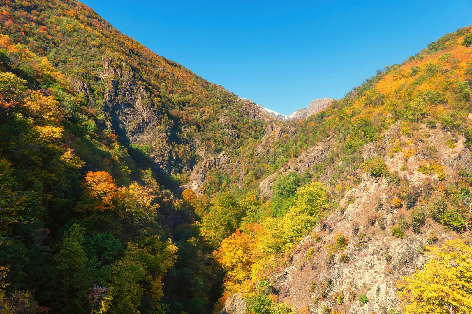 Есен над Калофер