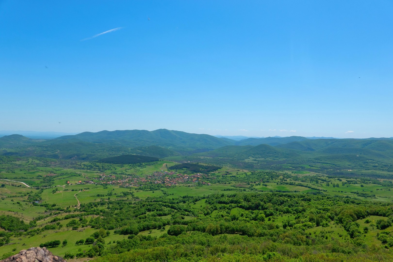 Връх Драгойна – родопското бижу, което си заслужава всяка крачка